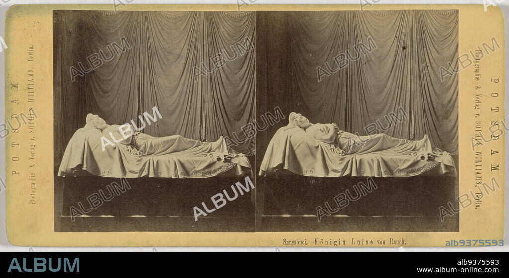 Sarcophagus of Queen Louise in the Mausoleum of Charlottenburg Castle, Berlin, Sanssouci. Konigin Luise von Rauch (title on object), Potsdam (series title on object), Sophus Williams (mentioned on object), Christian Daniel Rauch, Potsdam, publisher: Berlin, 1873 - 1890, cardboard, paper, albumen print, height 86 mm × width 177 mm.