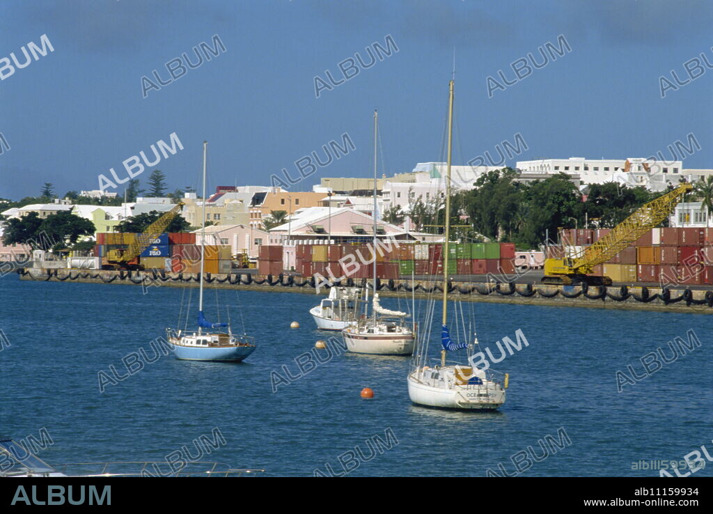 Hamilton, Bermuda, Atlantic Ocean, Central America.