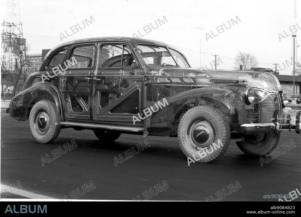 Fisher Body created this transparent panelled 'ghost' Pontiac for the 1940 World Trade's Fair.