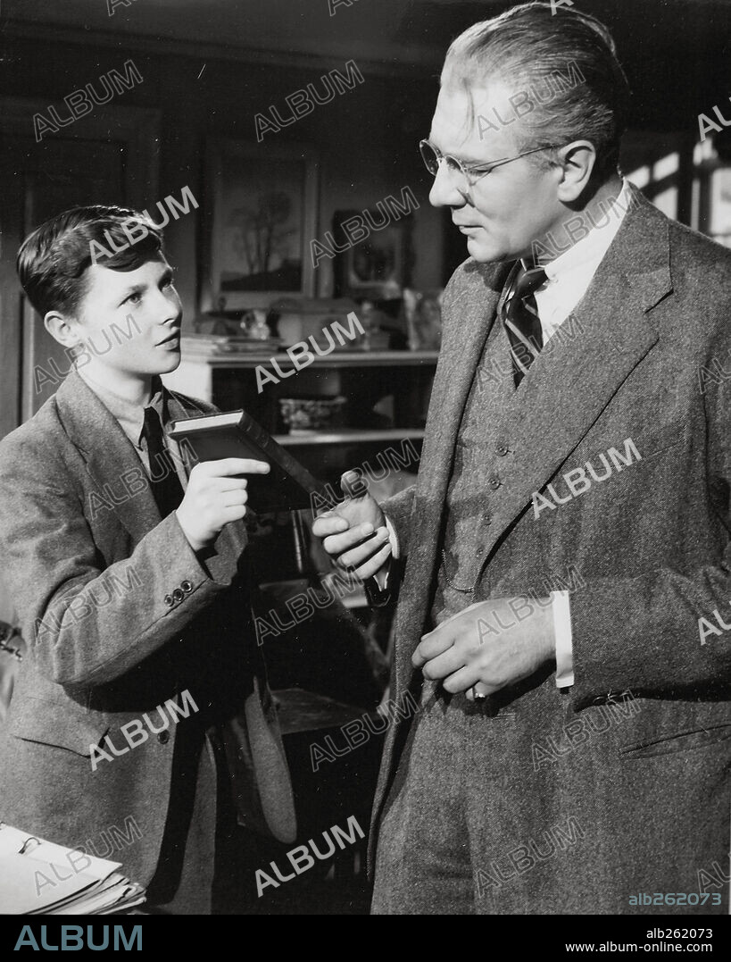 MICHAEL REDGRAVE in THE BROWNING VERSION, 1951, directed by ANTHONY ASQUITH. Copyright GFD/JAVELIN.