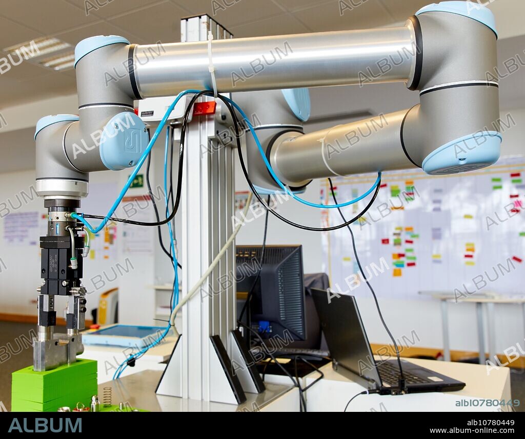 Robot, Industry, Research and Technology Center, Tecnalia Research & Innovation, Donostia, Basque Country, Spain, Europe.