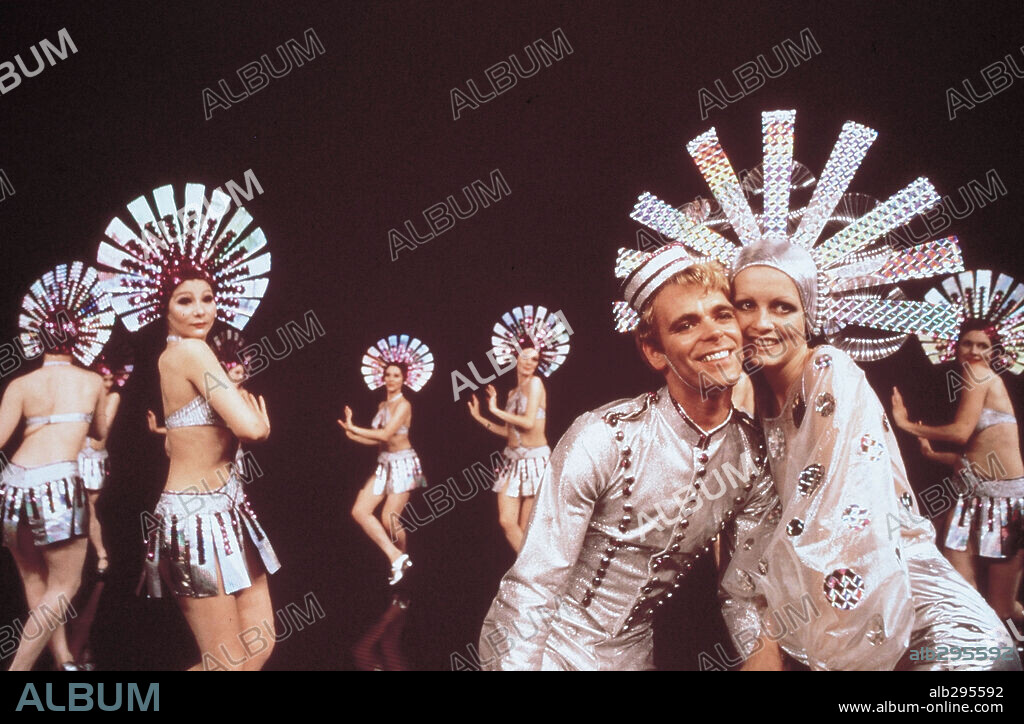 TWIGGY in THE BOYFRIEND, 1971 (THE BOY FRIEND), directed by KEN RUSSELL. Copyright EMI/M.G.M.