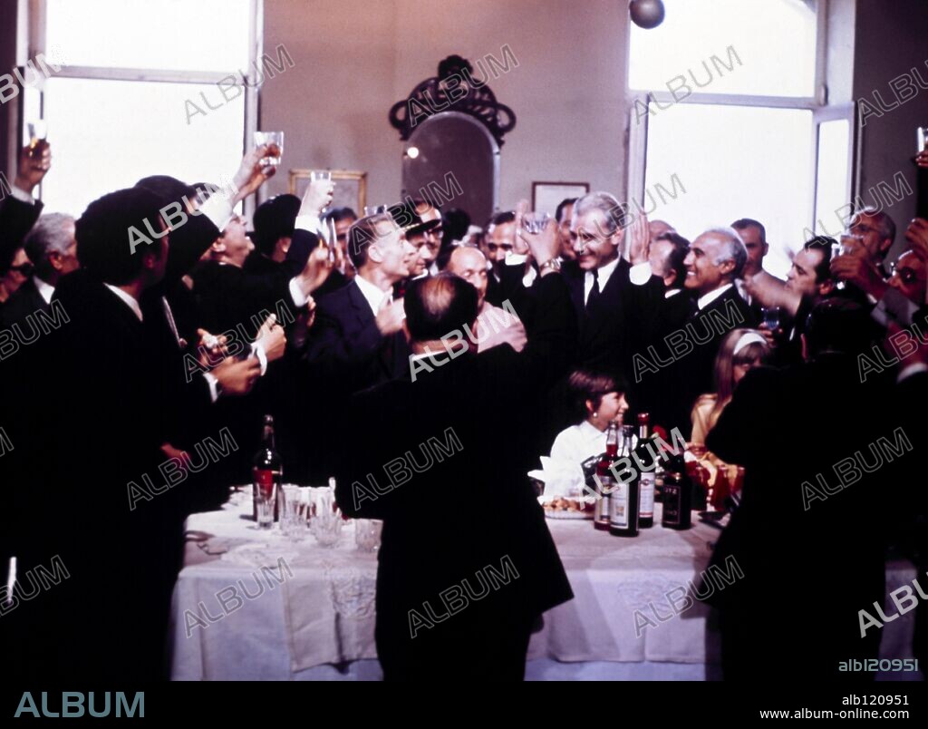 EL CASO MATTEI, 1972 (IL CASO MATTEI), dirigida por FRANCESCO ROSI. Copyright VIDES / FRANCO CRISTALDI.