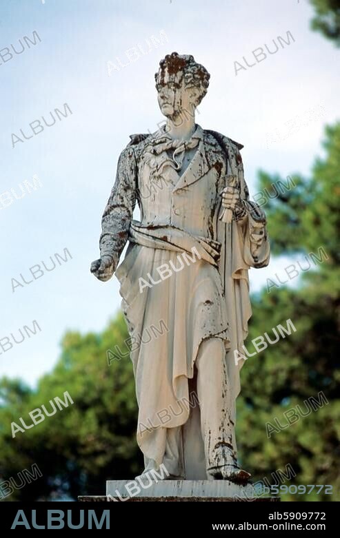 zu: Byron, George Gordon Noël, Lord B.. engl. Dichter; 1788-1824. Mesolóngi (Griechenland): Denkmal für Lord Byron im Park der Helden, angelegt für die Helden des griechischen Unabhängigkeitskrieges 1821-29. Im Sockel des Standbildes ist das Herz Byrons beigesetzt. Foto, Juli 2006.