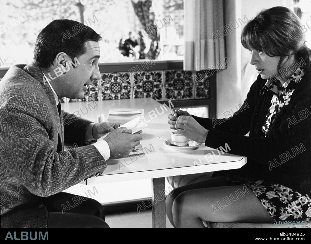 ALFREDO LANDA y EMMA COHEN en CELEDONIO Y YO SOMOS ASI, 1977, dirigida por MARIANO OZORES.