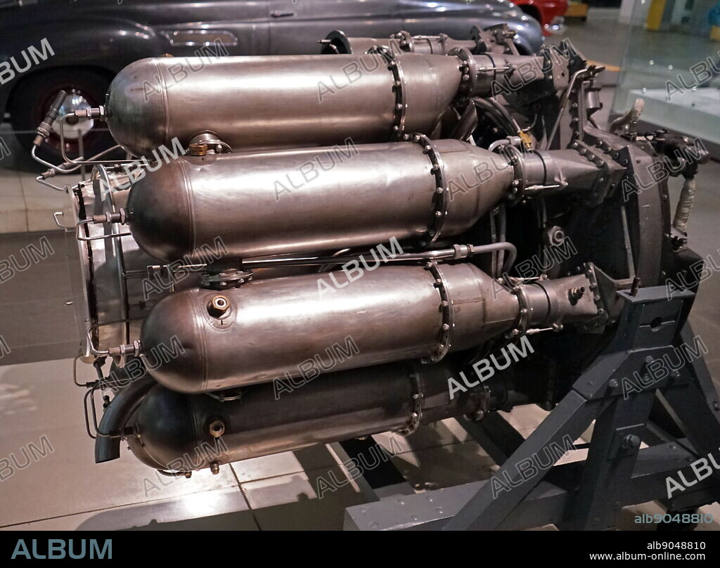 Power Jets W2/700 Jet Engine, a British turbojet engine designed by Frank Whittle and Power Jets (Research and Development) Ltd. Dated 20th Century.