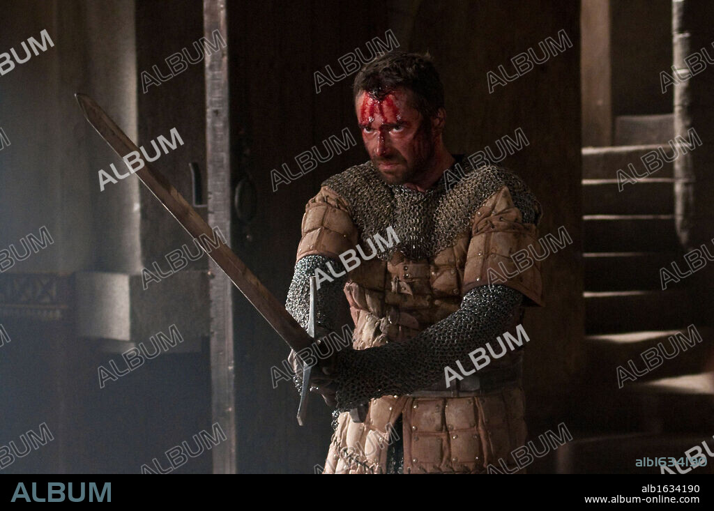 JAMES PUREFOY en TEMPLARIO, 2011 (IRONCLAD), dirigida por JONATHAN ENGLISH. Copyright PREMIERE PICTURE.