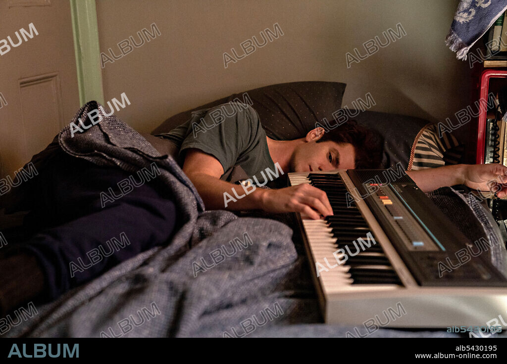 ANDREW GARFIELD in TICK, TICK... BOOM!, 2021, directed by LIN-MANUEL MIRANDA. Copyright IMAGINE ENTERTAINMENT.