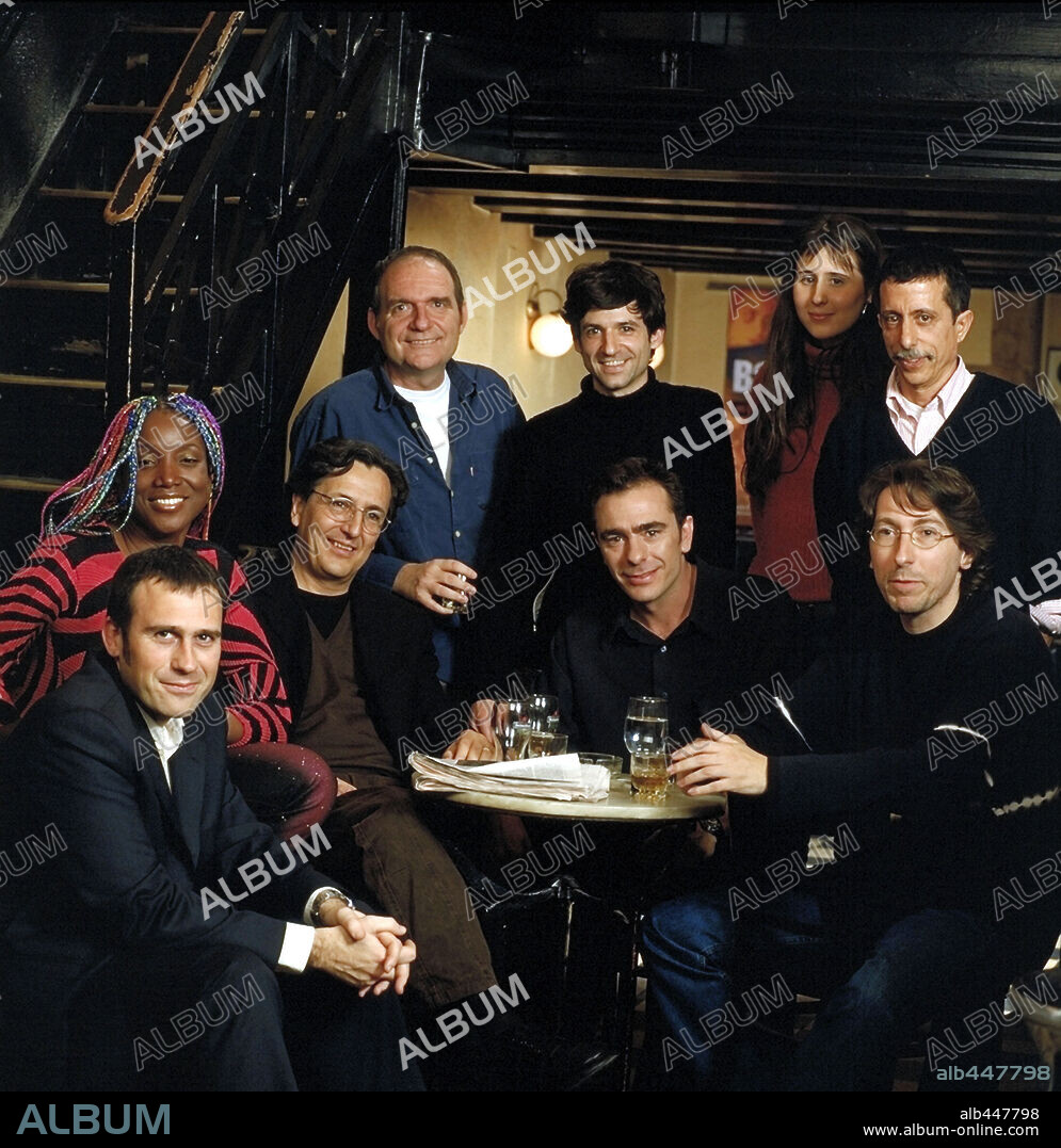CARLES BOSCH, DAVID TRUEBA, JOSEP MARIA DOMENECH, LORIS OMEDES y LUCRECIA en BALSEROS, 2002, dirigida por CARLES BOSCH y JOSEP MARIA DOMENECH. Copyright BAUSAN FILMS/TELEVISIÓ DE CATALUNYA.
