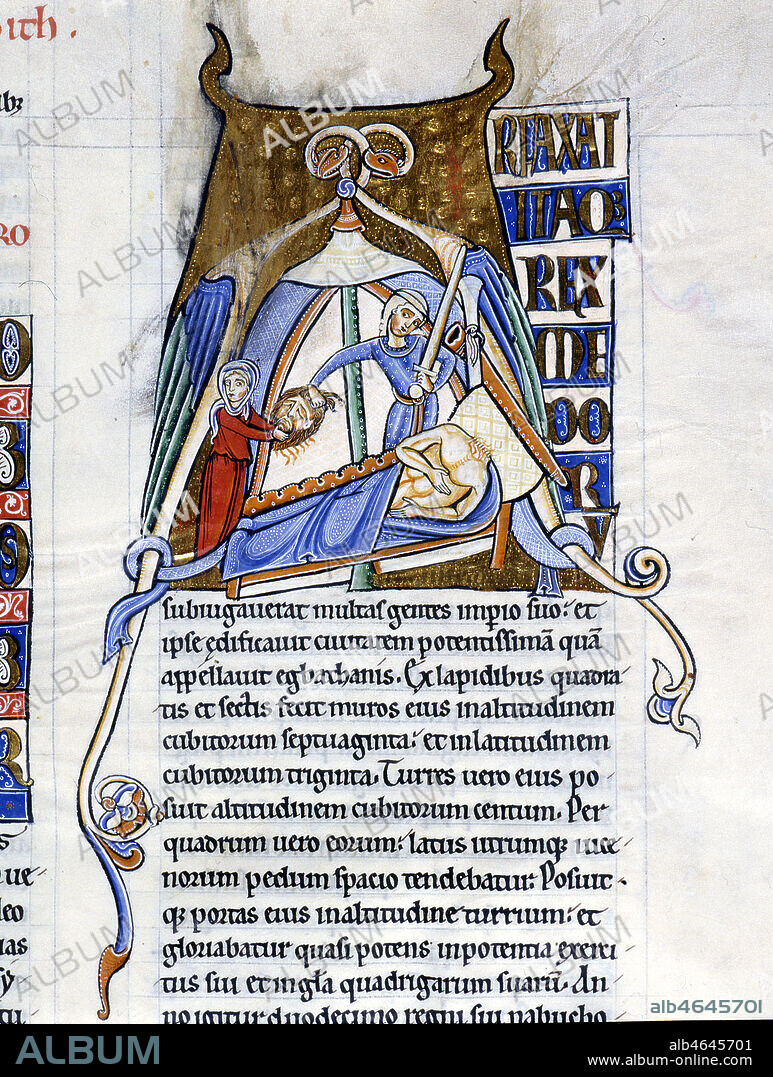 Lettrine "A" enluminée tirée du Livre de Judith de l'ancien testament représentant Judith qui, pour sauver la ville de Béthulie, séduisit le général ennemi assyrien Holopherne et lui coupa la tête pendant son ivresse et la donna à sa servante (f°211). Ce manuscrit sur parchemin est une vulgate: traduction latine de la Bible par Saint Jérôme. Biblia sacra ex translatione S. Hieronymi : 1170-1180 - 12ème siècle. Credit Mention obligatoire BMIU-Clermont-F/Kharbine-Tapabor.