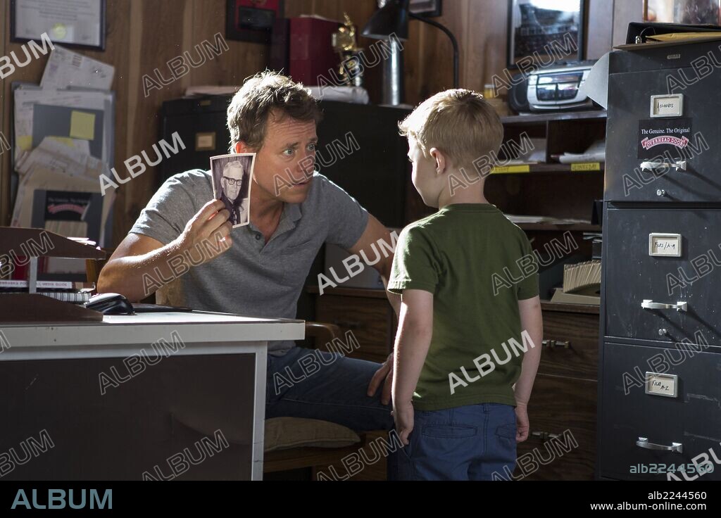 CONNOR CORUM und GREG KINNEAR in HEAVEN IS FOR REAL, 2014, unter der Regie von RANDALL WALLACE. Copyright TRISTAR PICTURES.