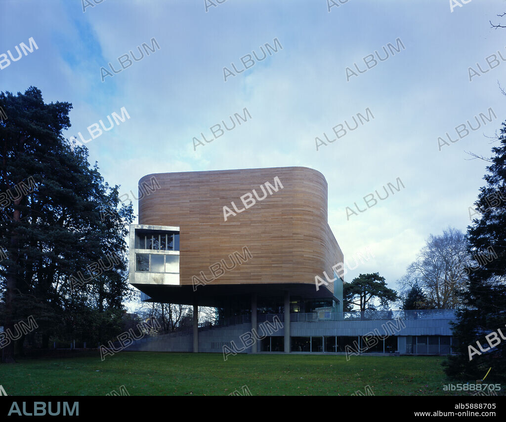LEWIS GLUCKSMAN GALLERY, UNIVERSITY COLLEGE SOUTH ELEVATION.