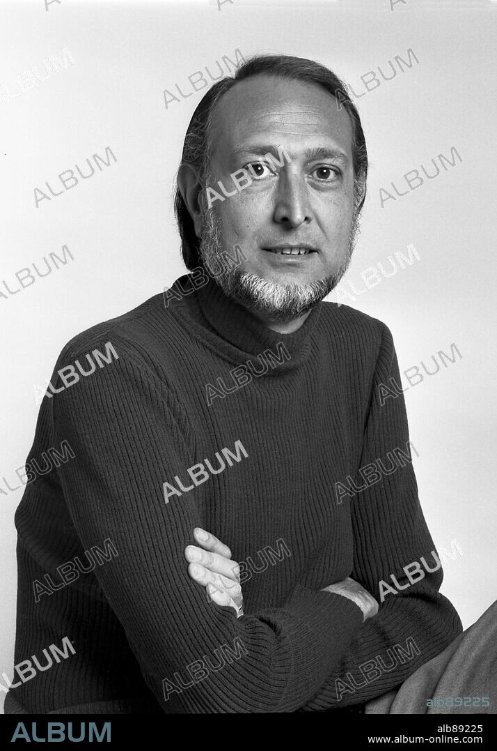 Josep Maria Castellet, escritor, crítico literario y editor catalán. Fotografía de 1970.