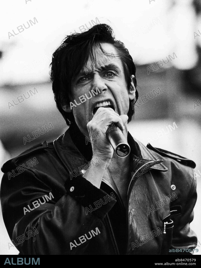 GÖTEBORG 1987-06-27.. Iggy Pop (James Newell Osterberg), amerikansk rocksångare och skådespelare - på bilden ses han på Eriksberg. *** Local Caption *** GP Foto: Sören Håkanlind / Kamerareportage / TT / Kod: 2524.