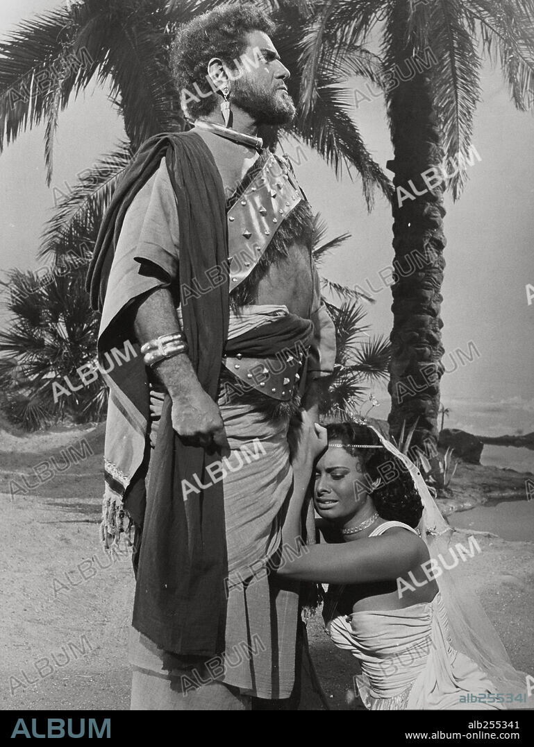 LOREN SOPHIA / LOREN SOFIA 1934/. SOPHIA LOREN in AIDA, 1953, directed by CLEMENTE FRACASSI. Copyright OSCAR FILM.