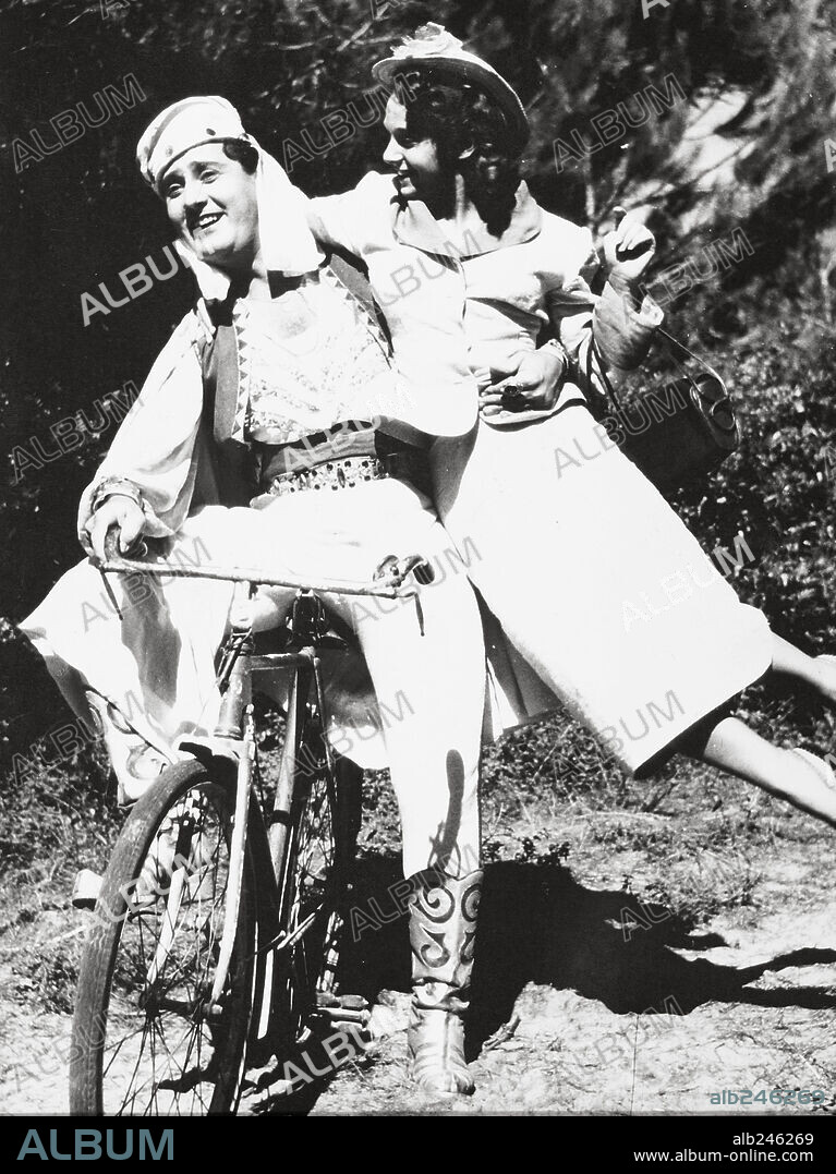 ALBERTO SORDI dans LO SCEICCO BIANCO, 1952, réalisé par FEDERICO FELLINI. Copyright OFI/P.D.C.