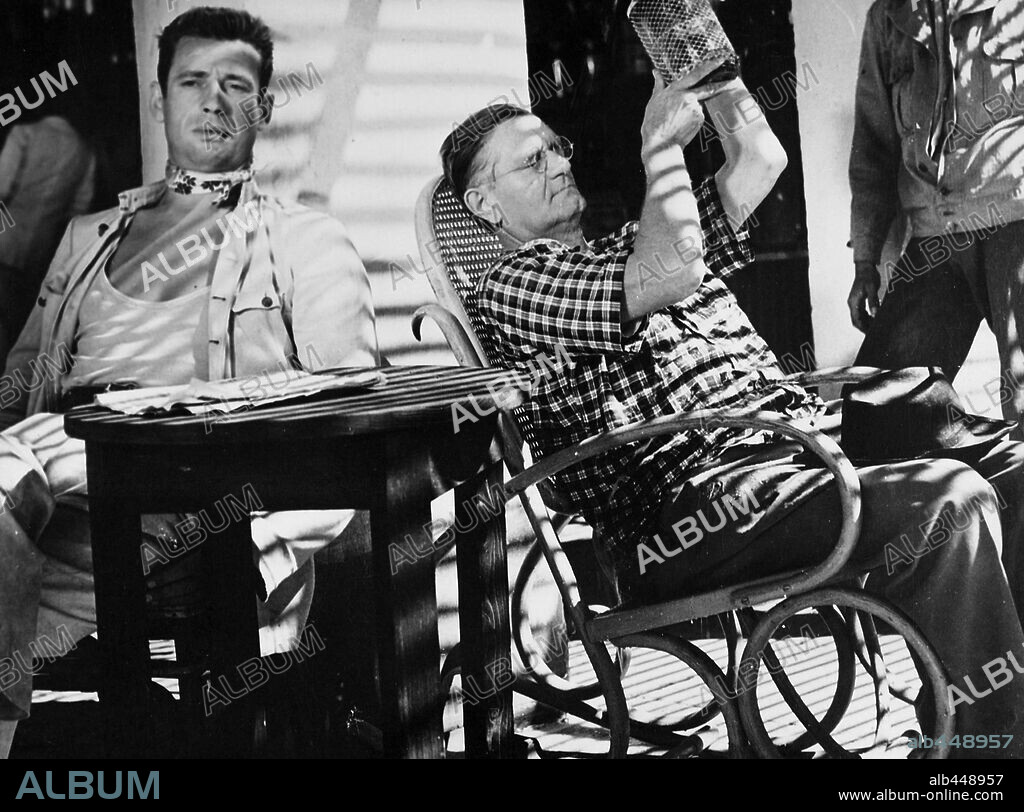 YVES MONTAND in THE WAGES OF FEAR, 1953 (LE SALAIRE DE LA PEUR), directed by HENRI-GEORGES CLOUZOT. Copyright FILMSONOR/CICC/VERA-FONO ROMA.
