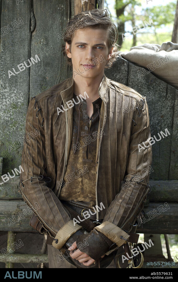 HAYDEN CHRISTENSEN dans MEDIEVAL PIE - TERRITOIRES VIERGES, 2007 (VIRGIN TERRITORY), réalisé par DAVID LELAND. Copyright CARTHAGO FILMS Sarl/DINO DE LAURENTIIS CINEMATOGRAFICA.