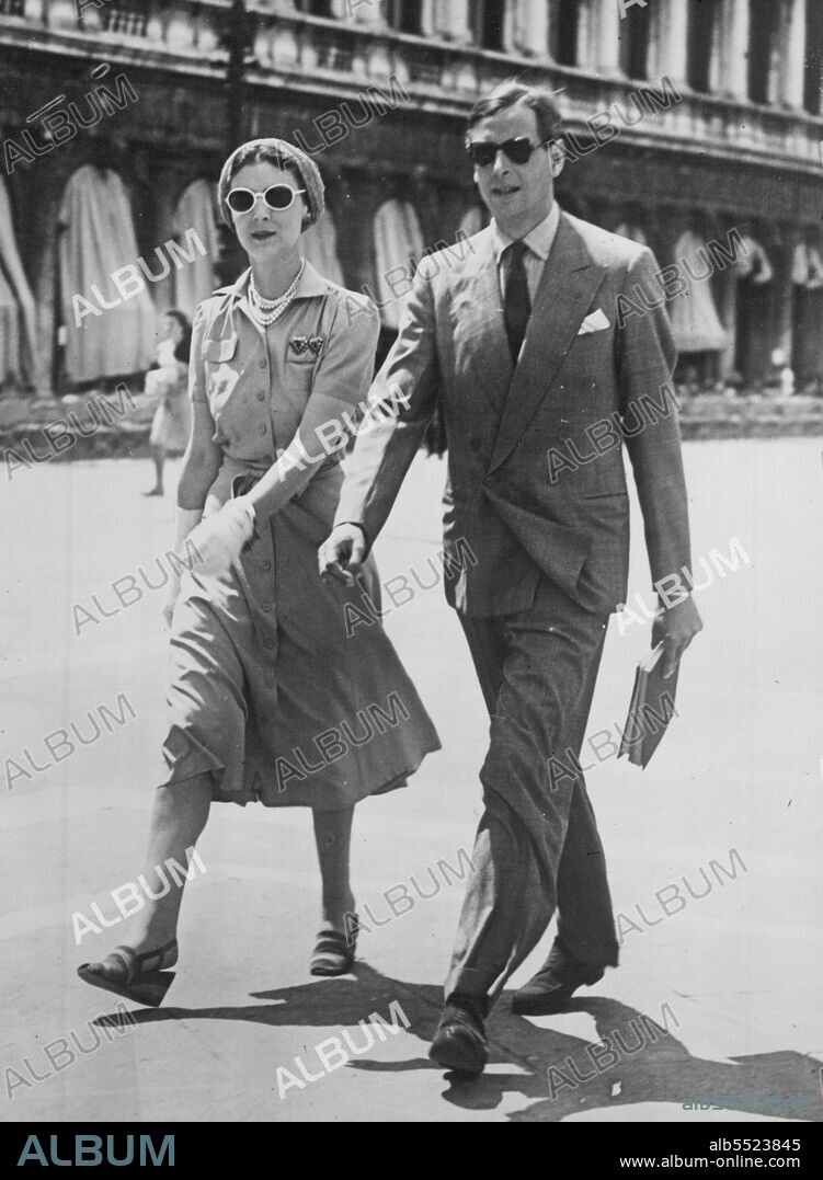 The Duke And Duchess of Kent have Their Summer Holiday In Venice -- The Duke and Duchess of Kent out for strell while holidaying in Venice. They are staying at the Hotel on the Grand Canal while visiting the Citta dei Dogi. August 5, 1939. (Photo by Sport & General Press Agency, Limited).