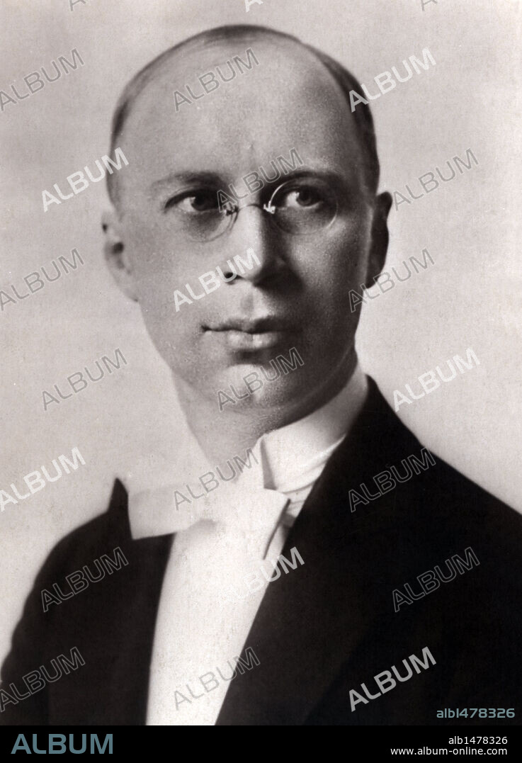 Serguei Sergueievich Proköfiev (Sontsovka, 1891-Moscú, 1953). Compositor y pianista ruso.