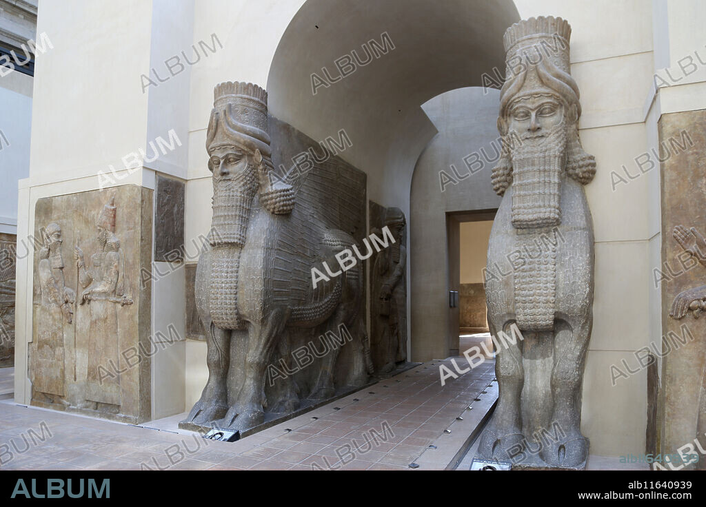 Lamassu from the Palace of Sargon II. Monumental entrance. Assyrians. 721-705 BC. Khorsabad Palace. (Dur Sharrukin, Iraq) . Louvre Museum. Paris. France.