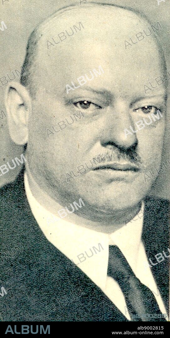 Gustav Stresemann (10 May 1878 Äì 3 October 1929) German liberal politician and statesman who served as Chancellor and Foreign Minister in 1923, during the Weimar Republic. He was co-winner of the Nobel Peace Prize in 1926.