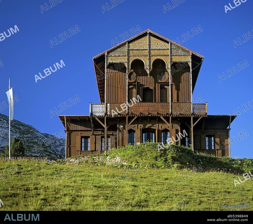 Koenigshaus, King's House at Mt. Schachen, hunting lodge of King Ludwig II, Wetterstein Range, Garmisch-Partenkirchen, Upper Bavaria, Bavaria, Germany, Europe.