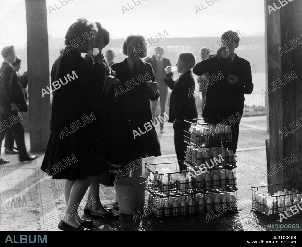Stockwell Manor School Comprehensive. breaktime milk bottles.