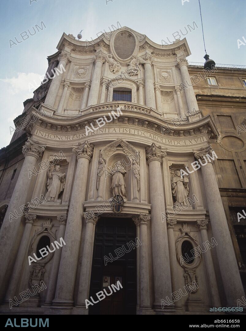 FRANCESCO BORROMINI (1599-1667). EXTERIOR-FACHADA DE LA IGLESIA DE SAN CARLOS DE LAS CUATRO FUENTES - ACABADA EN 1685 - BARROCO ITALIANO - FOTO AÑOS 90.
