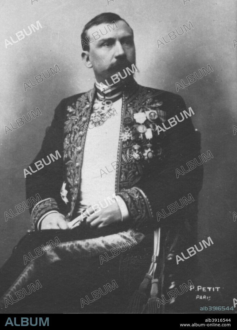 'Binger', c1893. Louis-Gustave Binger (1856-1936), French officer and explorer who claimed the Ivory Coast for France. From the 2e collection [Felix Potin, c1893].