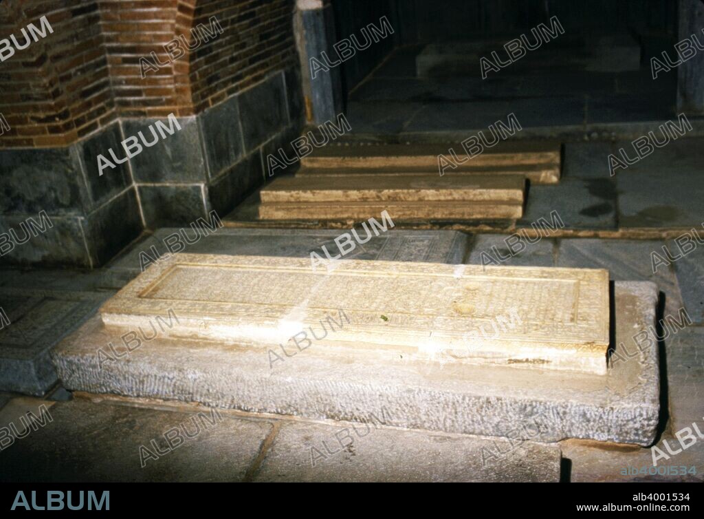 Tomb of Timur (Tamburlaine), Mausoleum of Gur-e-Amir (built 1404), Samarkand, c20th century. Timur (1336-1405), historically known as Amir Timur and Tamerlane was a Turco-Mongol conqueror and founder of the Timurid Empire in Persia and Central Asia,  the first ruler in the Timurid dynasty.