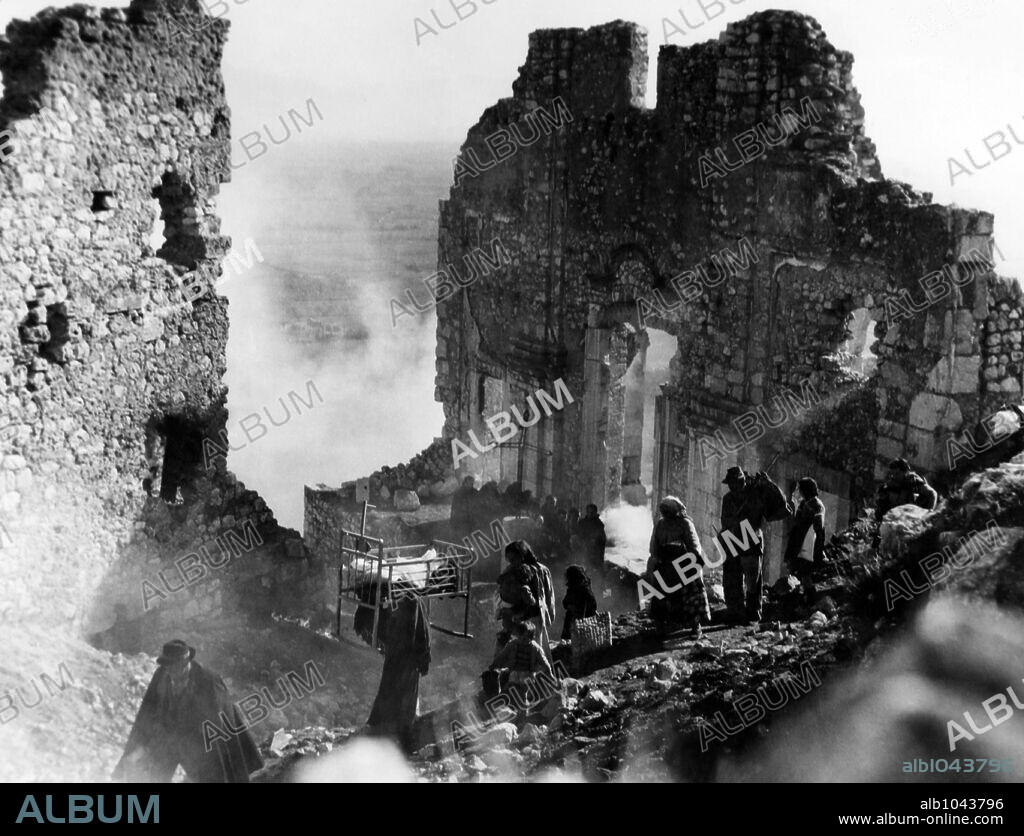 LOS DIABLOS VERDES DE MONTECASSINO, 1958 (DIE GRUNEN TEUFEL VON MONTE CASSINO), dirigida por HARALD REINL. Copyright CONSTANTIN FILM.