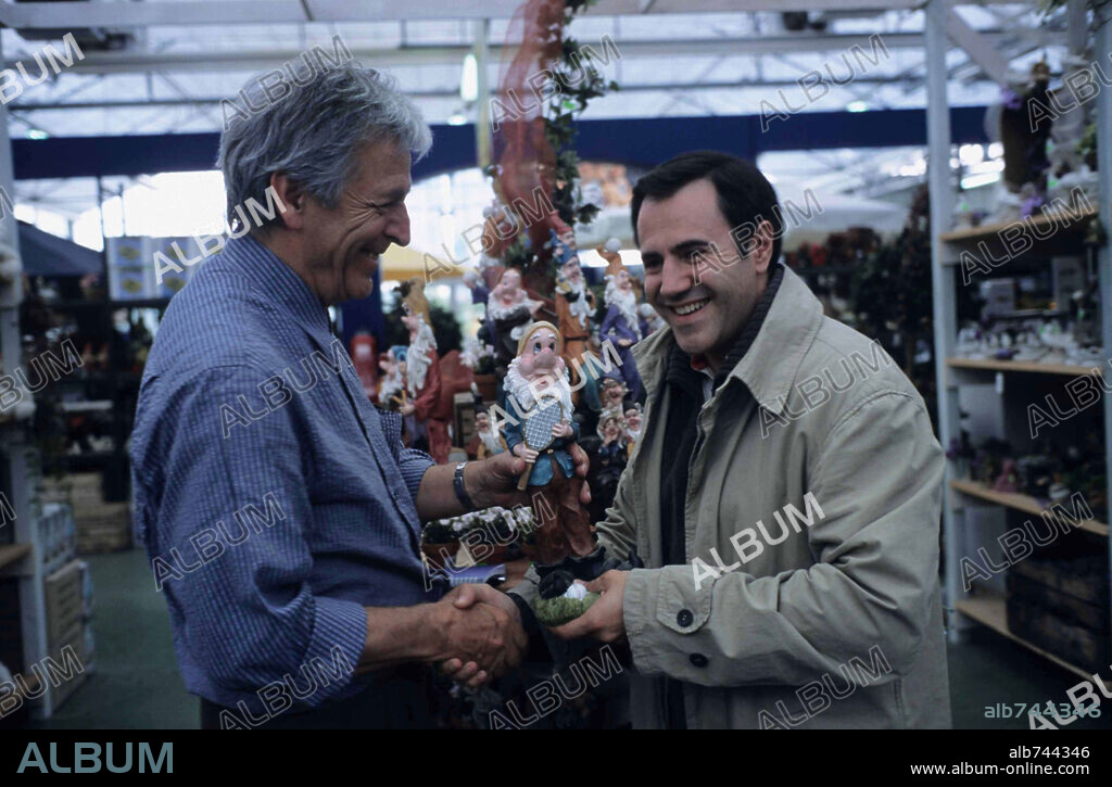 CONSTANTIN COSTA-GAVRAS y JOSE GARCIA en ARCADIA, 2005 (LE COUPERET), dirigida por CONSTANTIN COSTA-GAVRAS.