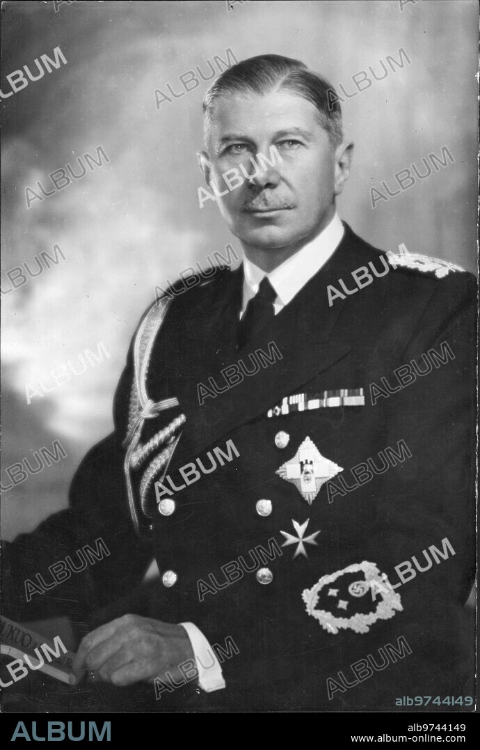 JALÓN ÁNGEL. 1940. El embajador de Alemania, Eberhard Von Stohrer.