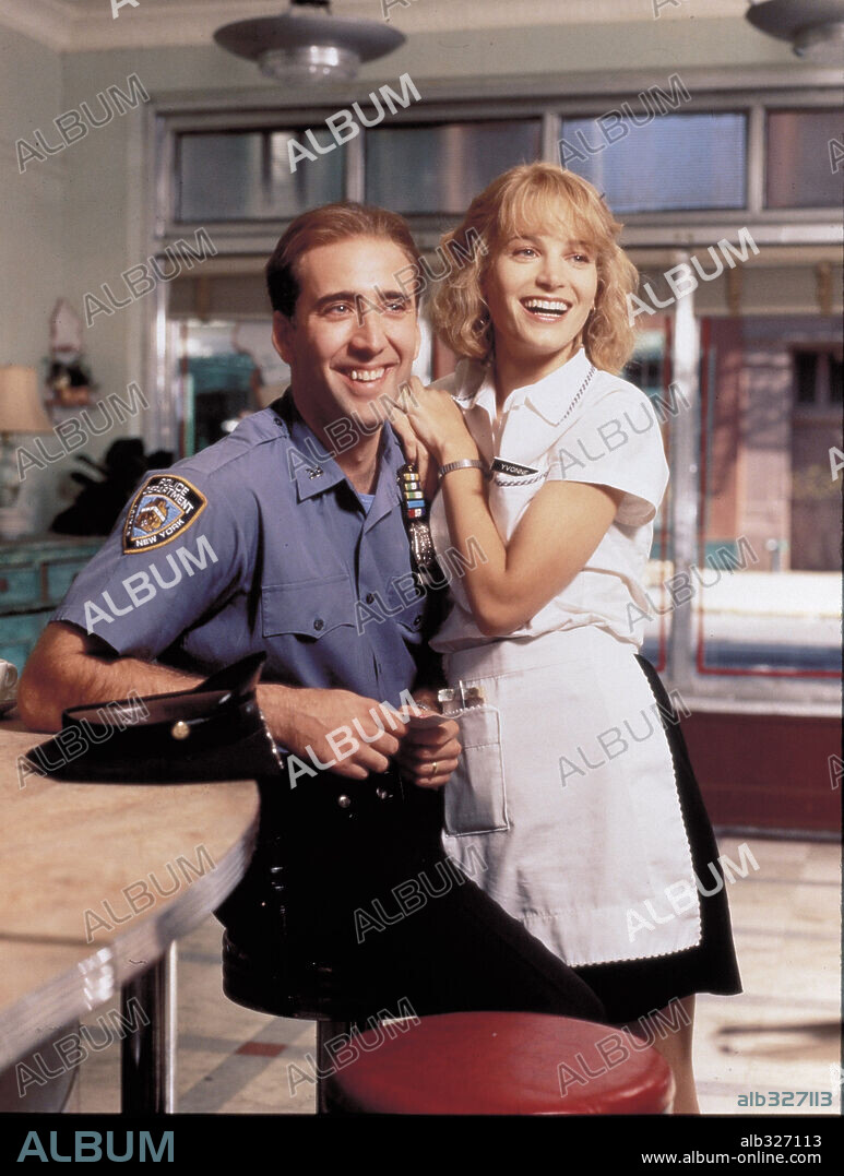 BRIDGET FONDA and NICOLAS CAGE in IT COULD HAPPEN TO YOU, 1994, directed by ANDREW BERGMAN. Copyright COLUMBIA TRI STAR / WHITE, TIMOTHY.