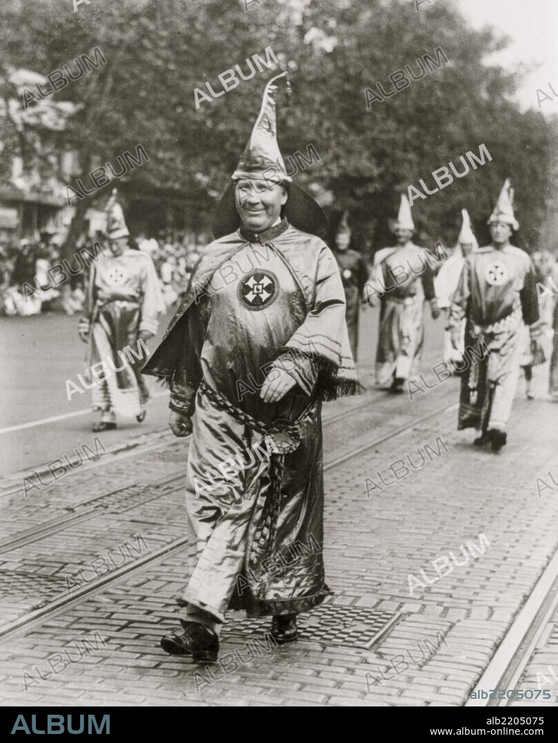 Dr. H.W. Evans, Imperial Wizard of the Ku Klux Klan, leading his Knights of the Klan in the parade held in Washington, D.C.