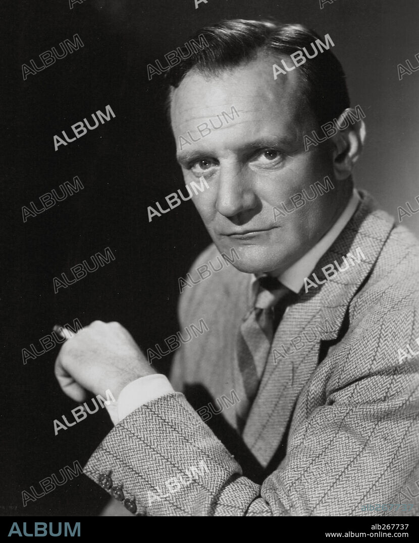TREVOR HOWARD.