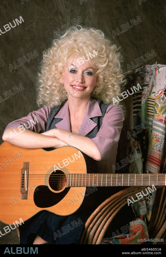 DOLLY PARTON in DOLLY, 1987, directed by LOUIS J. HORVITZ. Copyright Sandollar Productions.