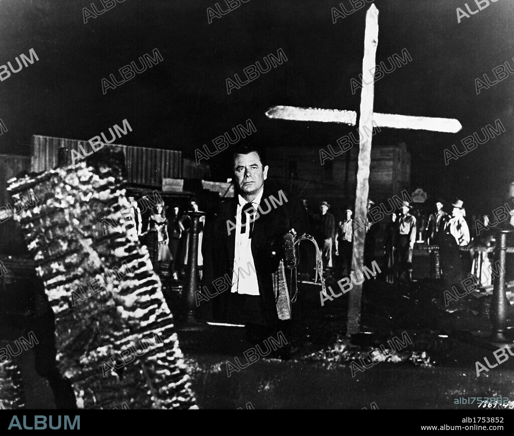 GLENN FORD en UN PARAISO A GOLPE DE REVOLVER, 1969 (HEAVEN WITH A GUN), dirigida por LEE H. KATZIN. Copyright KING BROTHERS.