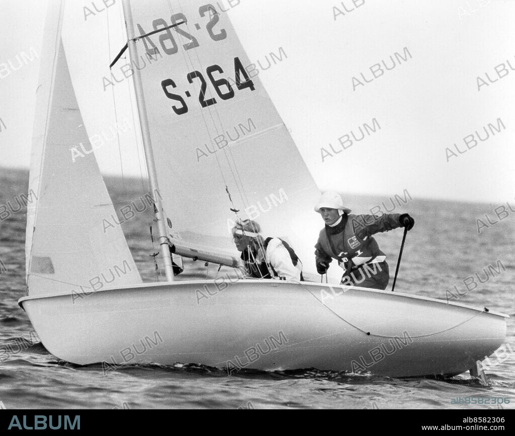 Göteborg 1987-08-17 - 470-seglarna Marit Söderström (th) och Birgitta Bengtsson *** Local Caption *** GP - Bengt Christian. KAMERAREPORTAGE.