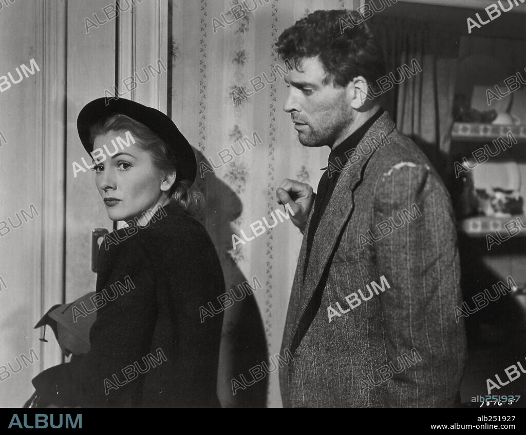 BURT LANCASTER y JOAN FONTAINE en SANGRE EN LAS MANOS (KISS THE BLOOD ON MY HANDS, 1948), dirigida por NORMAN FOSTER. Copyright UNIVERSAL INTERNATIONAL.