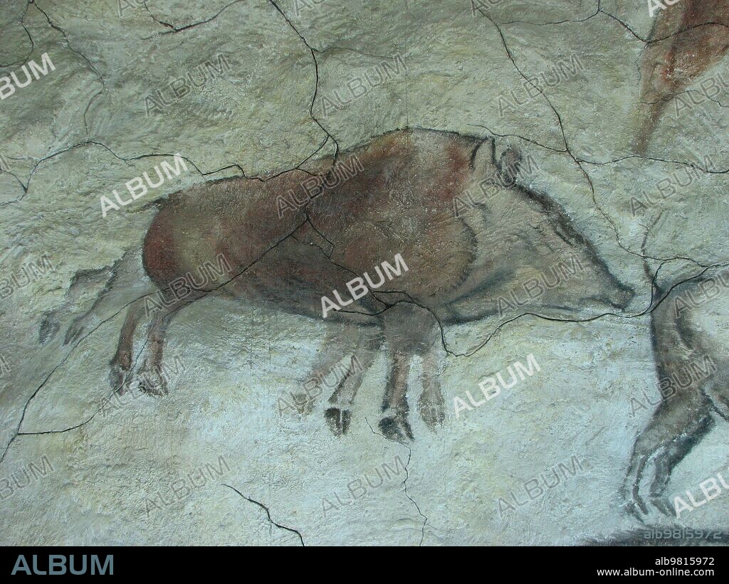 Jabalí polícromo de ocho patas de la cueva de Altamira.