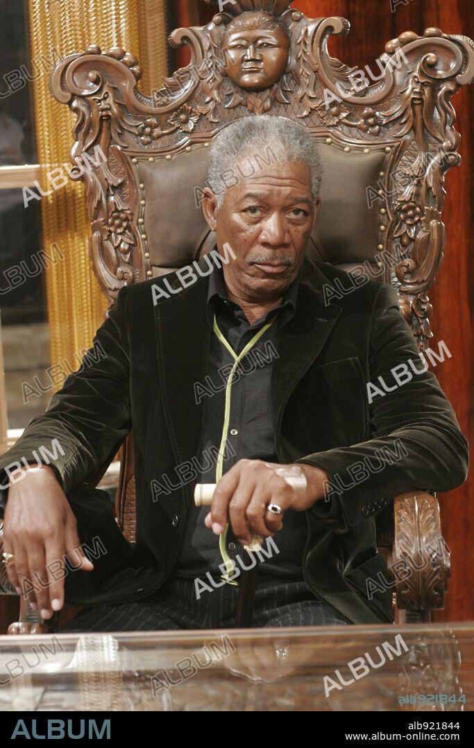 MORGAN FREEMAN in LUCKY NUMBER SLEVIN, 2006, directed by PAUL MCGUIGAN. Copyright CAPITOL FILMS.