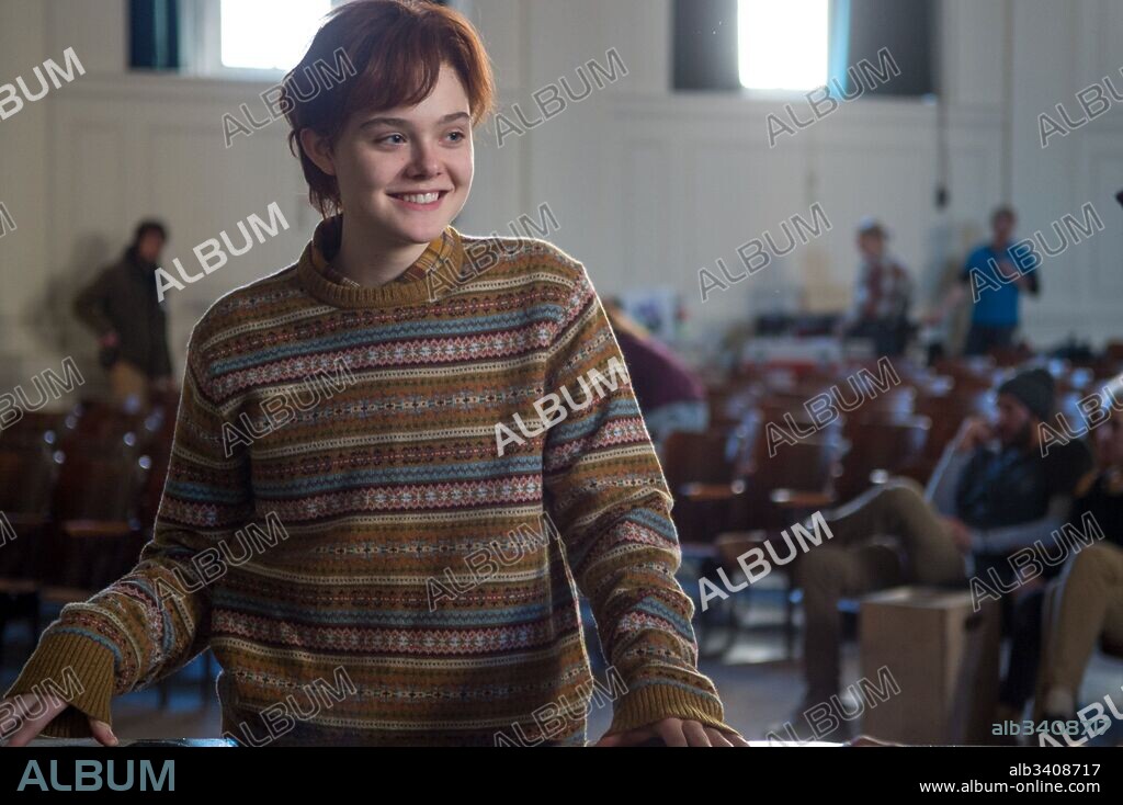 ELLE FANNING in 3 GENERATIONS, 2015, directed by GABY DELLAL. Copyright BIG BEACH FILMS.