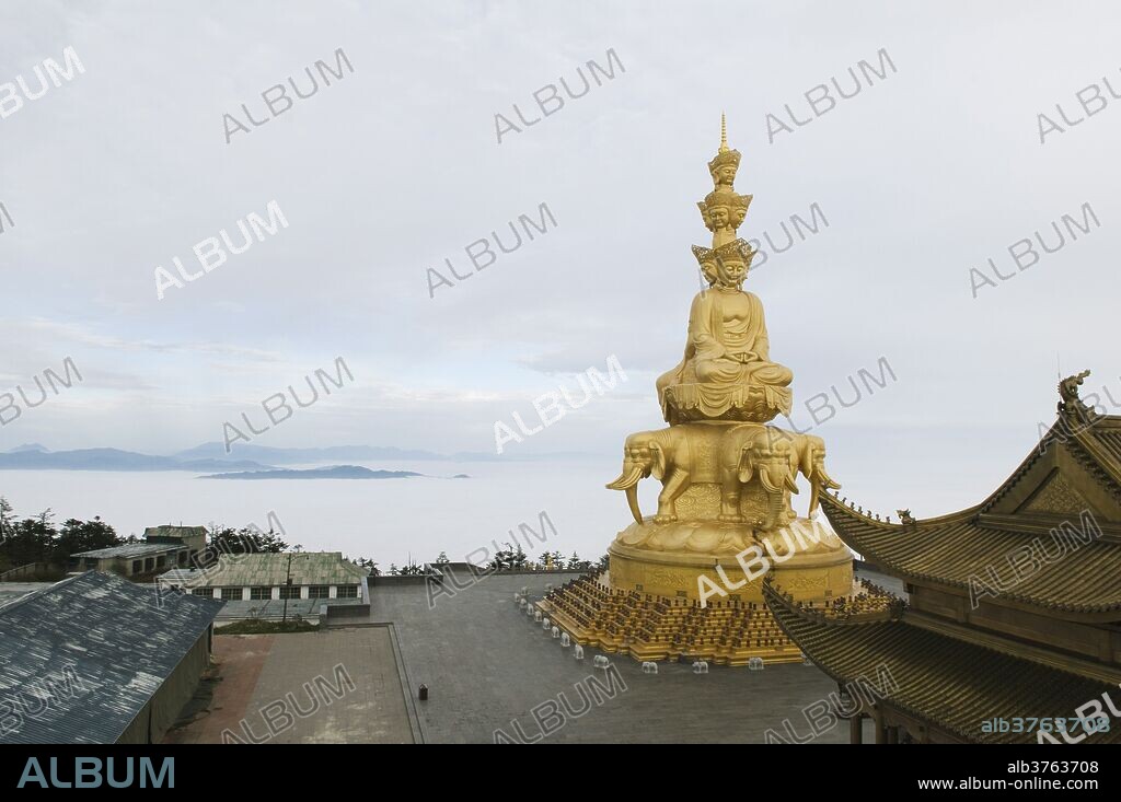 Sea of clouds surrounds the Jinding temple on the top of Golden Summit on Mount Emei Shan, Mount Emei Scenic Area, UNESCO World Heritage Site, Sichuan Province, China, Asia.