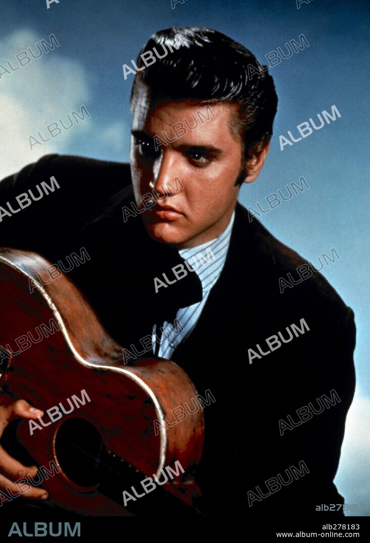 ELVIS PRESLEY en LOVE ME TENDER, 1956, dirigida por ROBERT D. WEBB. Copyright 20TH CENTURY FOX.