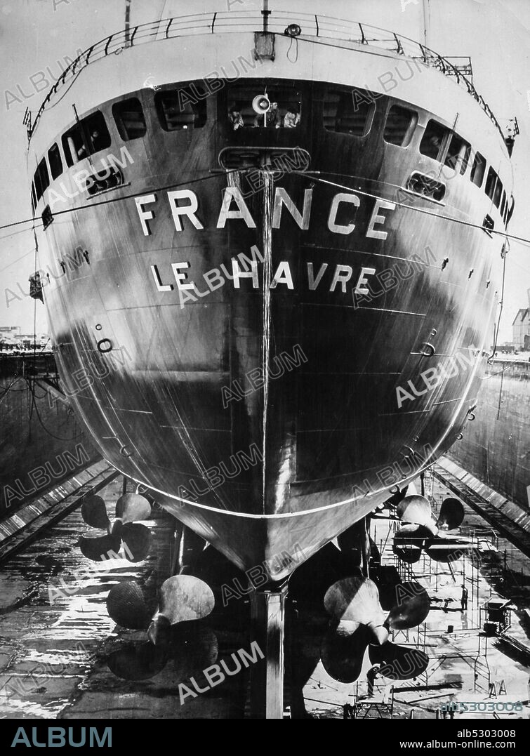Ss france. transatlantic of the compagnie generale transatlantique. CGT. france. 1961.