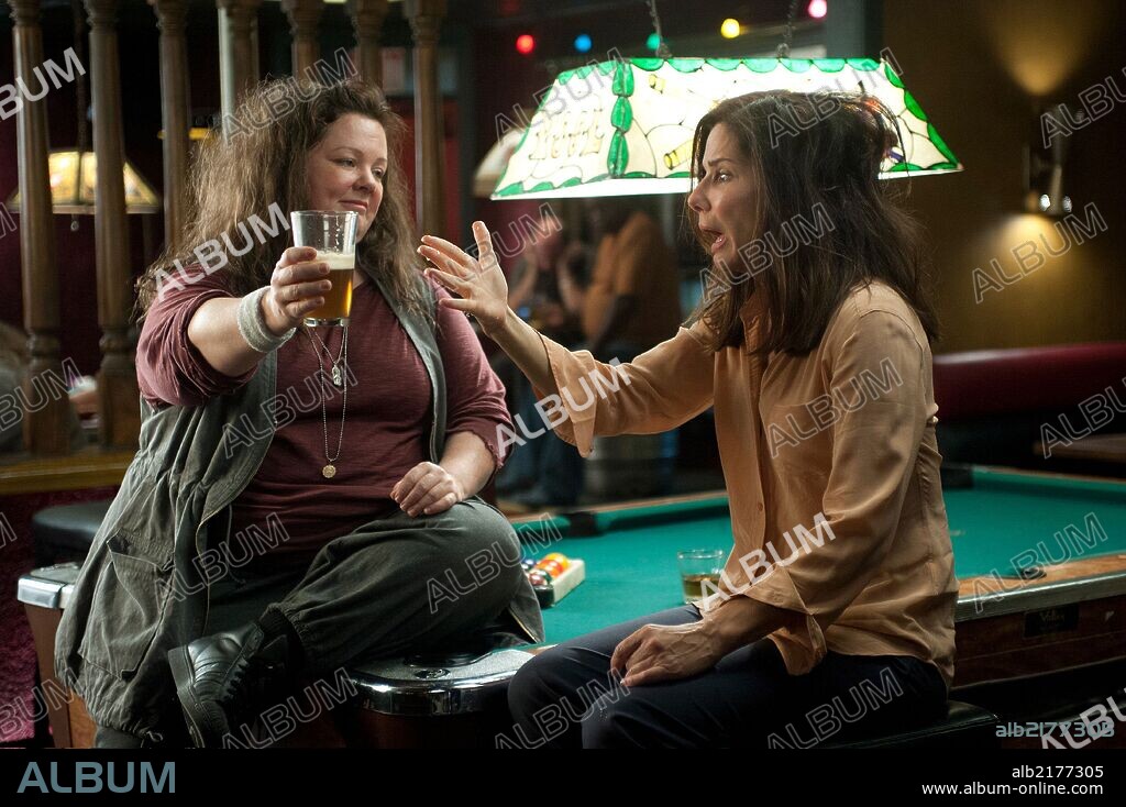 MELISSA MCCARTHY y SANDRA BULLOCK en CUERPOS ESPECIALES, 2013 (THE HEAT), dirigida por PAUL FEIG. Copyright TWENTIETH CENTURY FOX.