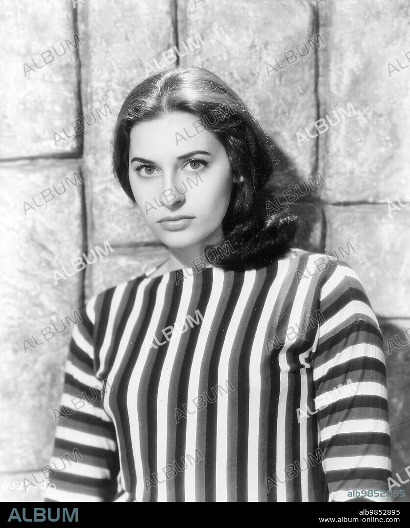INA BALIN in THE BLACK ORCHID, 1958, directed by MARTIN RITT. Copyright PARAMOUNT PICTURES.