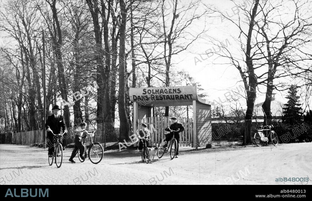 Solhagens dansrotunda på Husie Virentofta vid Klågerupsvägen i Malmö, 1/4 1949.. Foto: Sydsvenskan / IBL Bildbyrå.